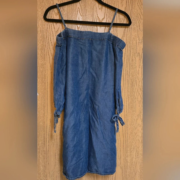 Splendid Chambray denim like off the shoulder mini dress - Picture 3 of 8